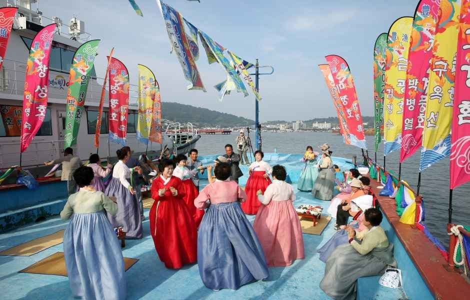 Yeonggwang Beopseongpo Danoje Festival