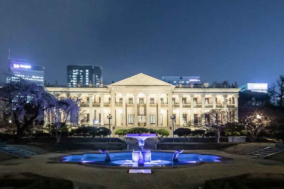 Seokjojeon Hall at night in Deoksugung Palace
